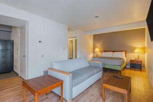 Studio 6 Extended Stay - Greensboro, NC