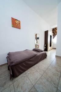 BOUL ROSU RESIDENCE free private parking