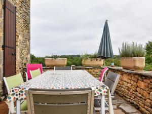 Maisons de vacances Heavenly holiday home with swimming pool and large garden : photos des chambres