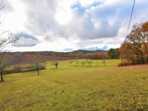 Maisons de vacances Rurally located holiday home with magnificent view close to Cazals : photos des chambres