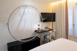Hotels Hotel Dress Code : photos des chambres