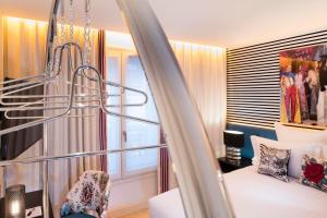 Hotels Hotel Dress Code : photos des chambres