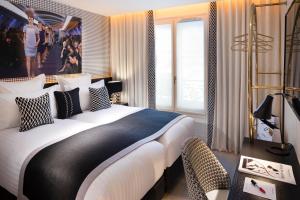 Hotels Hotel Dress Code : photos des chambres