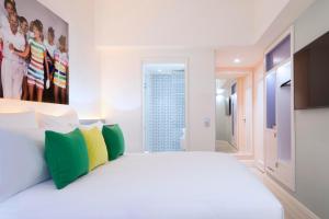 Hotels Hotel Dress Code : photos des chambres