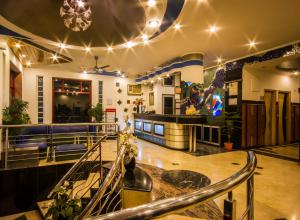 The Suncourt Hotel Yatri