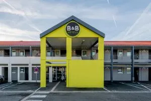 B&B HOTEL Bordeaux Lormont - 洛尔蒙