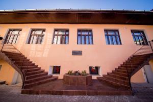 BOUL ROSU RESIDENCE free private parking