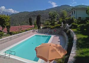 Appartamenti La Tartufaia Country house pool and relax By Gardadomusmea