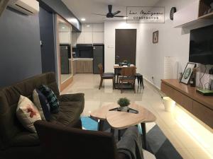 Le Maison GuestHouse @ Majestic Imperial