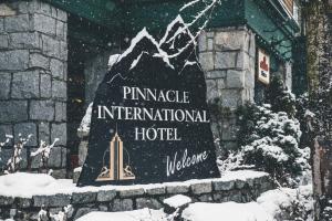 Pinnacle Hotel Whistler