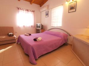 Apartments Iva 1534 