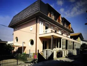 Hotel Cesari - Santarcangelo di Romagna