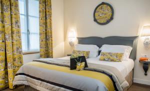 Hotels Relais des Trois Chateaux Hotel-Restaurant : photos des chambres