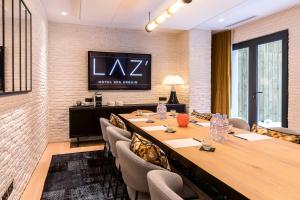 Hotels Laz' Hotel Spa Urbain Paris : photos des chambres