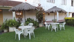 Parque Hotel Morro Azul - a 12 km do Parque dos Dinossauros