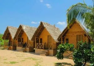 Ceylon Antheia Beach Resort - نيلافيلي