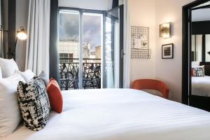 Hotels Laz' Hotel Spa Urbain Paris : photos des chambres