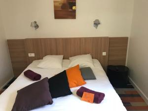 Hotels Kyriad Direct Agen : photos des chambres