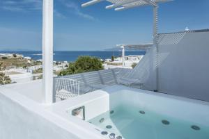 Deluxe Sea View Room with Outdoor Jetted Hot Tub