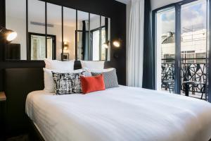 Hotels Laz' Hotel Spa Urbain Paris : photos des chambres