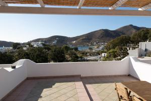 Armadoros Hotel / Ios Backpackers Ios Greece