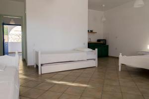 Armadoros Hotel / Ios Backpackers Ios Greece