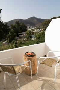 Armadoros Hotel / Ios Backpackers Ios Greece