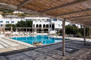 Armadoros Hotel / Ios Backpackers Ios Greece