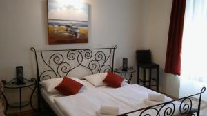 Old Town Suites 
