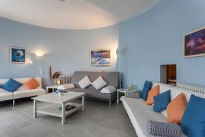 Karavos Apartments and Villa Skopelos Greece