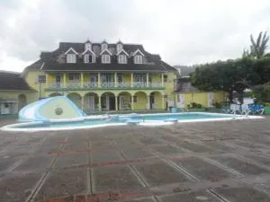 Dunn's Apartments at Sandcastles - Ocho Rios