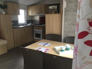 Campings Mobil home 6 pers, 3 ch, Kerlann**** Bretagne Sud : photos des chambres