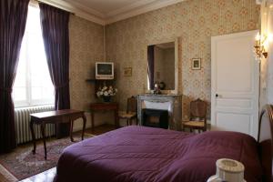 B&B / Chambres d'hotes Au Chateau de Montbraye : photos des chambres