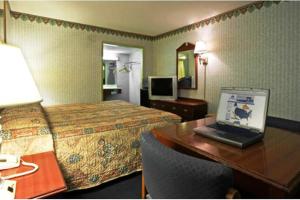 King Room room in Americas Best Value Inn Anderson SC