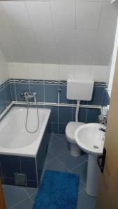 Apartment and rooms D&J