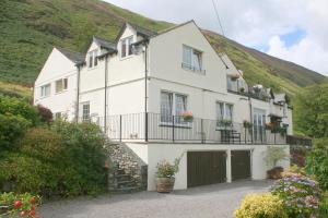 StoneyGill