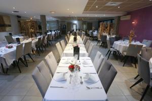 Hotels Aeroport Hotel - Parc Expo : photos des chambres