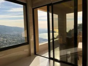 Building 440 - Ghazīr