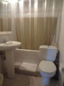 Triple Room with Terrace room in Hostal Lima