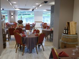 Hotels Hotel Restaurant Prunieres : photos des chambres