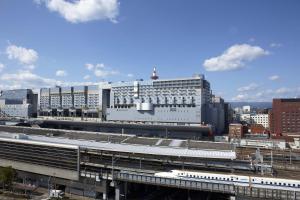 JR Kyoto Station, Karasuma Chuo-guchi, Shiokoji-sagaru, Karasuma-dori, Shimogyo-ku, Kyoto 600-8216, Japan.