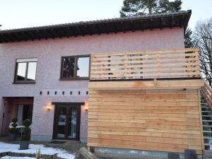 Cozy Apartment in County of Manderscheid with TV