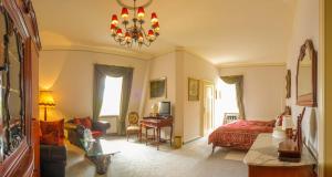 Junior Suite room in Villa Vier Jahreszeiten