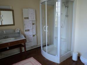 B&B / Chambres d'hotes Au Chateau de Montbraye : photos des chambres