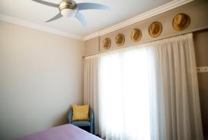 Acron of Plaka by YHA