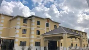 Super 8 by Wyndham Jackson Ridgeland - Jackson