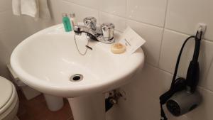 1-Bedroom Cozy Suite #26 by Amazing Property Rentals