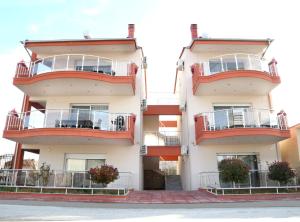 Sinanis Family Apartments Kavala Greece