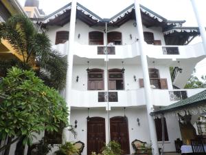 The Villa Hotel