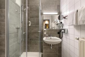Economy Double Room room in Mercure Stuttgart Zuffenhausen